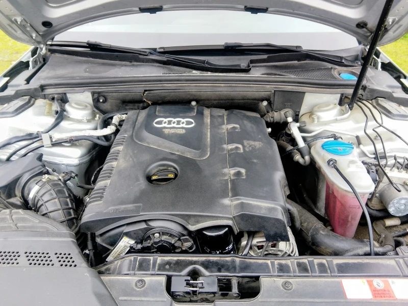 Audi A4 1.8-БЕНЗИН-120К.С.-6СКОРОСТИ-КЛИМАТРОНИК-, снимка 15 - Автомобили и джипове - 52877774