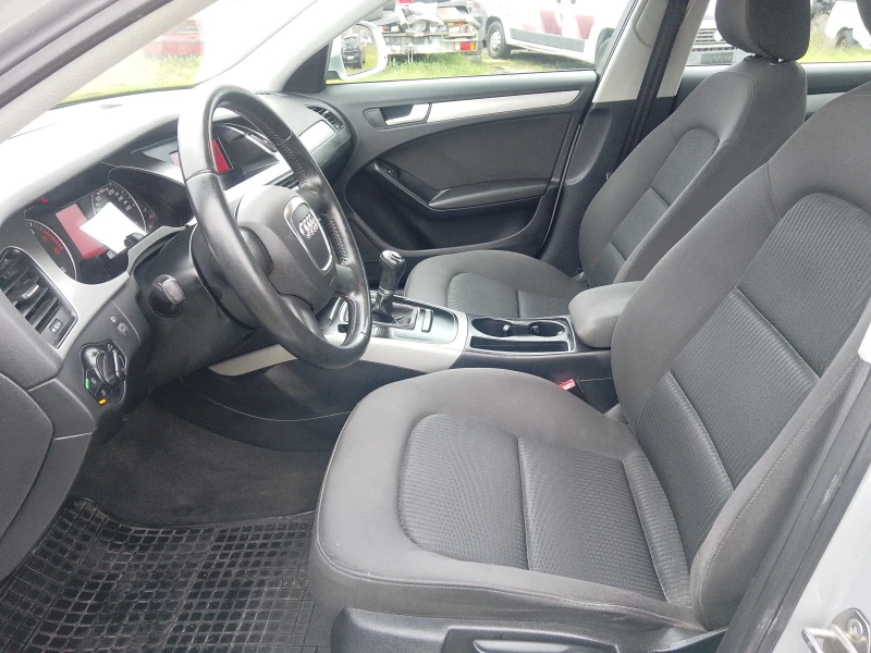Audi A4 1.8-БЕНЗИН-120К.С.-6СКОРОСТИ-КЛИМАТРОНИК-, снимка 7 - Автомобили и джипове - 52877774