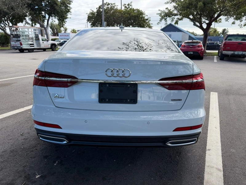 Audi A6 55TFSI* ДИГИТАЛНО* ТАБЛО* ДИСТРТОНИК* 360КАМЕРА* М, снимка 8 - Автомобили и джипове - 53166254