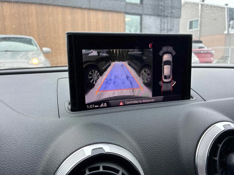 Audi A3 * Progressiv * CARFAX * S LINE* ЗАДНА КАМЕРА* ПОДГ, снимка 14 - Автомобили и джипове - 53251931