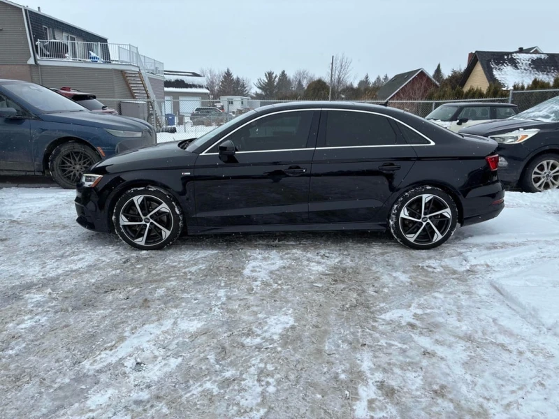 Audi A3 * Progressiv * CARFAX * S LINE* ЗАДНА КАМЕРА* ПОДГ, снимка 2 - Автомобили и джипове - 53251931
