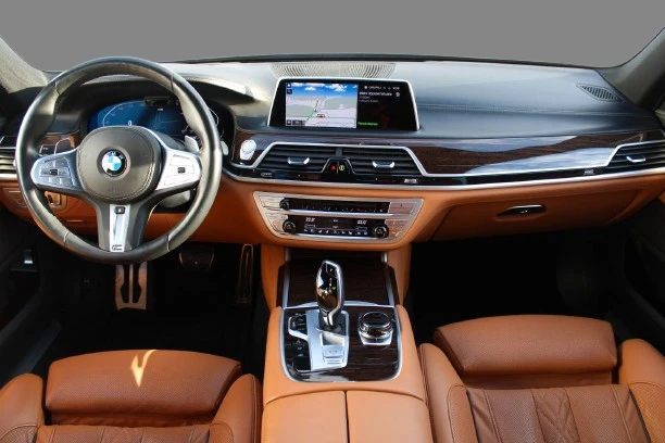 BMW 740 * xDRIVE* M PAKET * NIGHT VISION, снимка 5 - Автомобили и джипове - 48660530