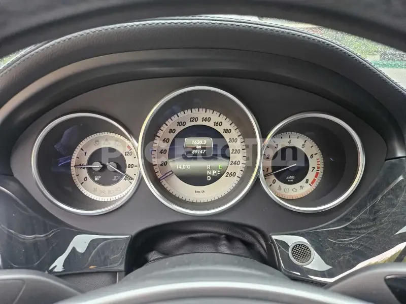 Mercedes-Benz CLS 400 AMG PACK* 4MATIC* BANG & OLUFSEN* ОБДУХ* AMBIENT* , снимка 10 - Автомобили и джипове - 54078837