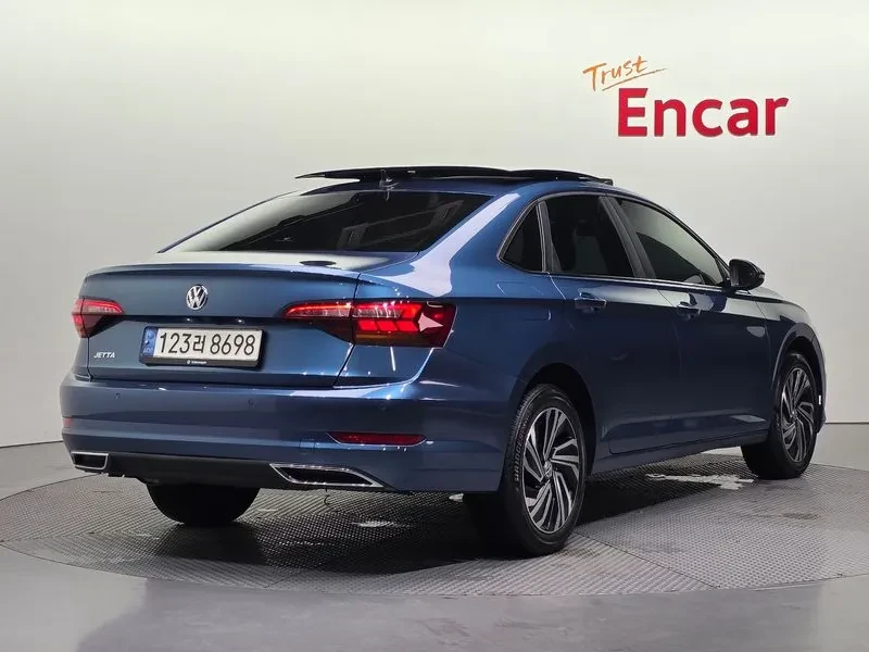 VW Jetta 1.4 TSI PRESTIGE, снимка 2 - Автомобили и джипове - 55561423