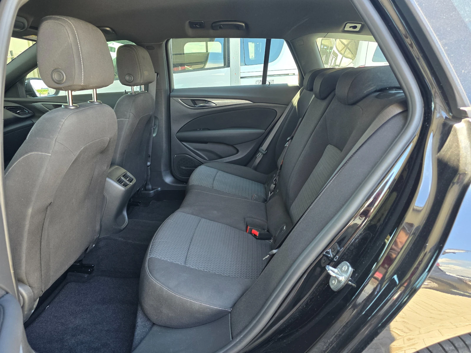 Opel Insignia FACELIFT  112000 .    | Mobile.bg   15