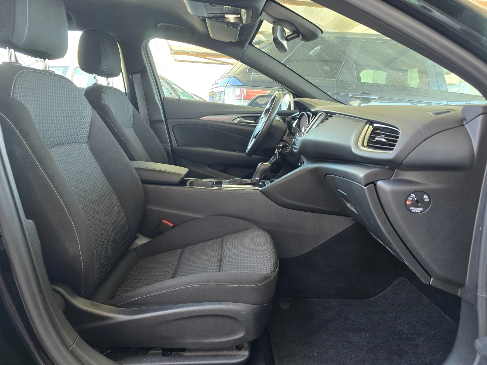 Opel Insignia FACELIFT  112000 .    | Mobile.bg   11