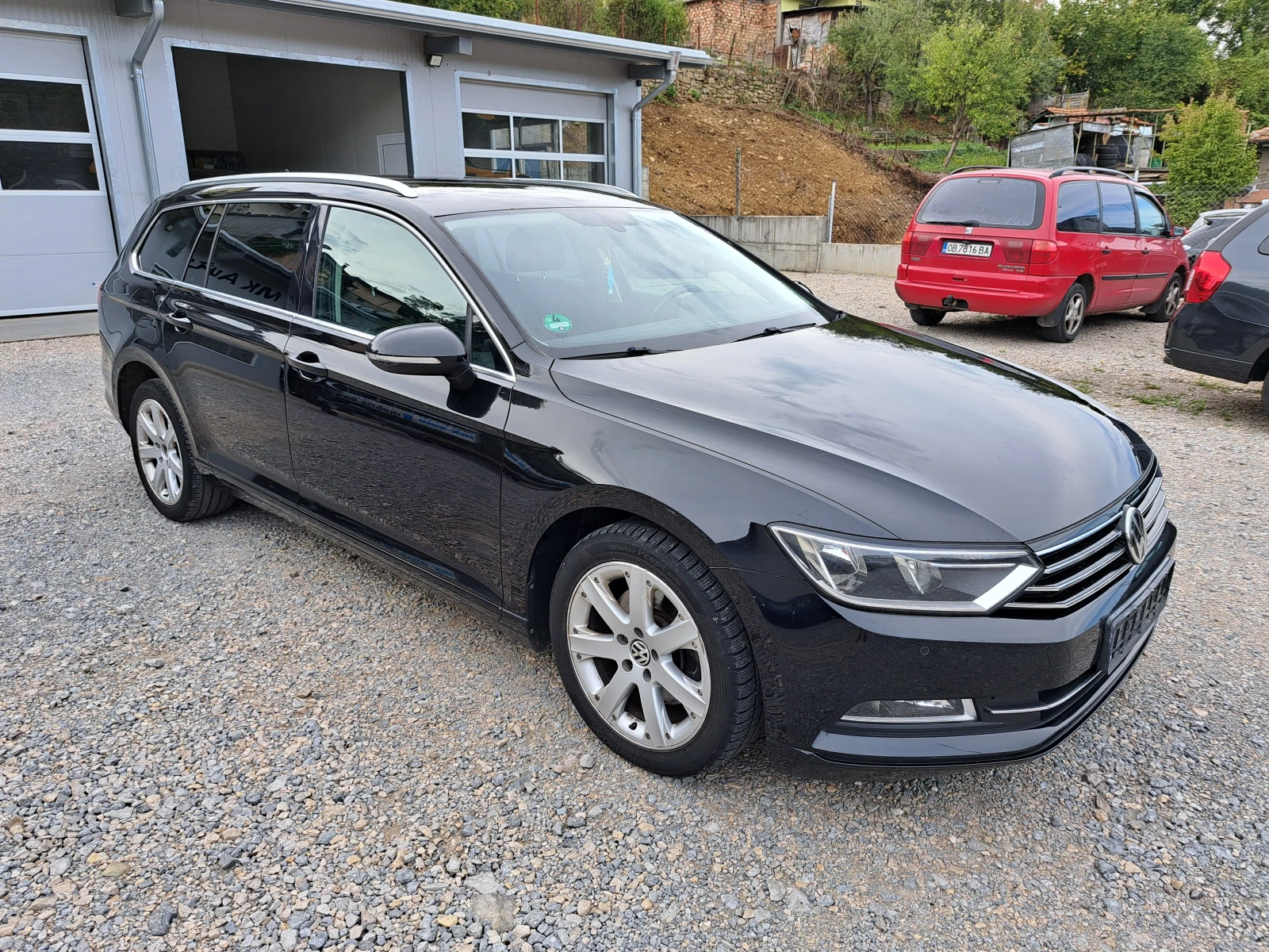 VW Passat 2.0TDI* КЛИМА* NAVI* ТЕМПОМАТ* ПАРКТР* 6ск - изображение 4