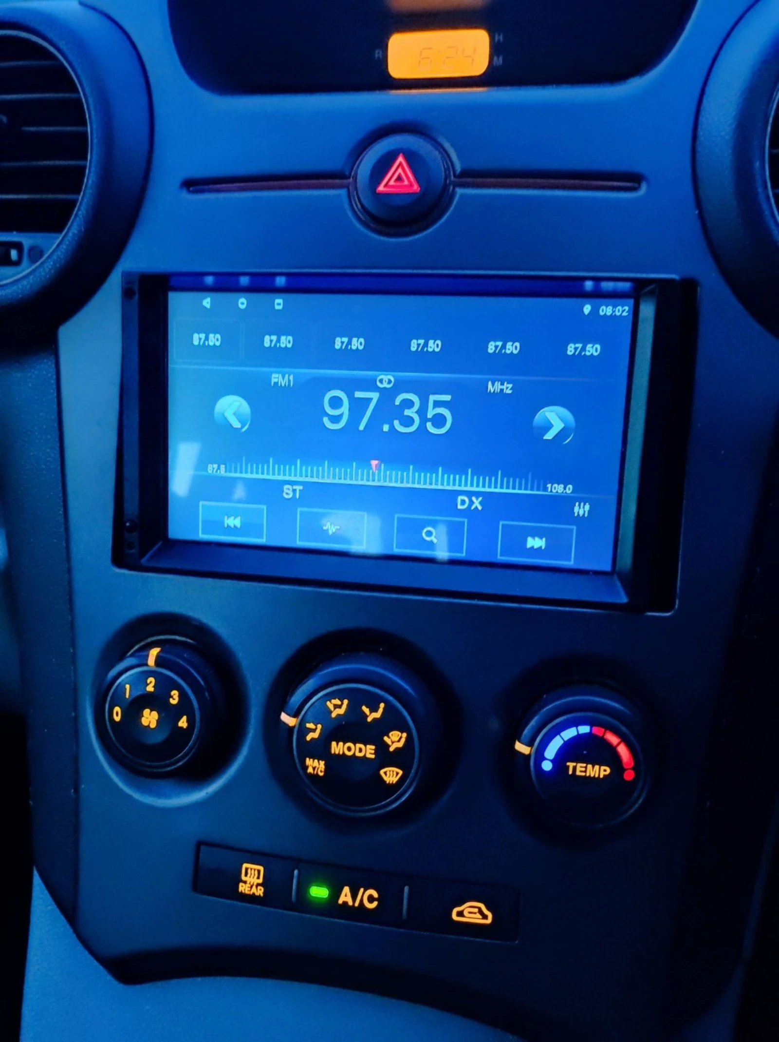 Kia Carens 2.0 / 140 к.с. / BENZIN - изображение 8