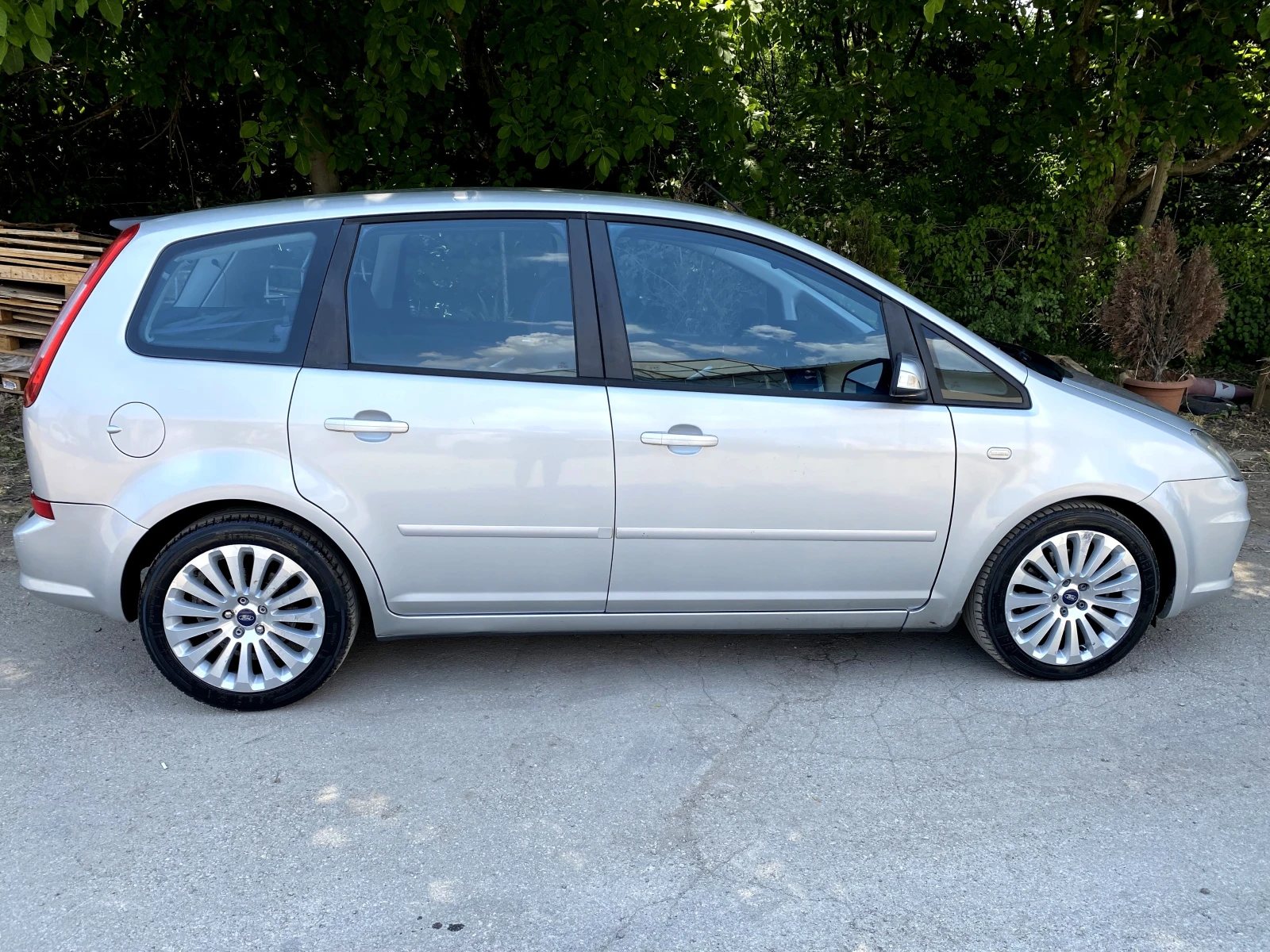 Ford C-max 2.0i Газ Titanium Face Lift - изображение 5