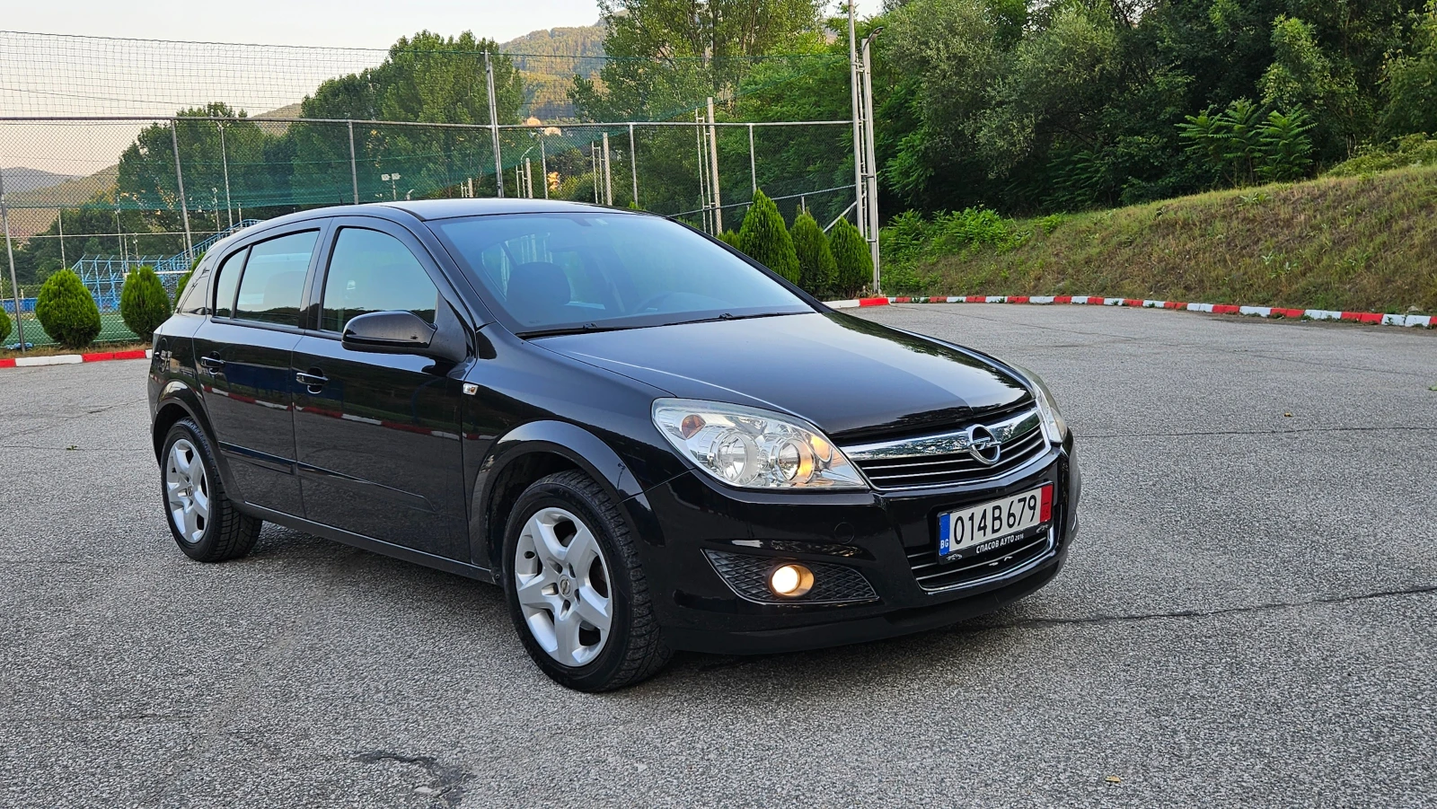 Opel Astra 1 7 Cdti Klimatik/Italia - изображение 8