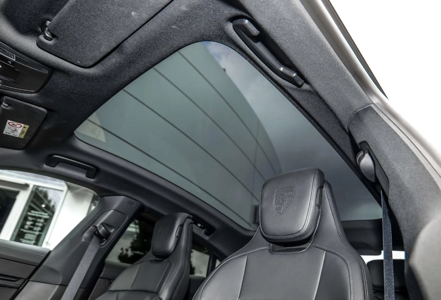 Porsche Taycan 4S/FACELIFT/SPORT DESIGN/BOSE/MATRIX/PANO/360/ | Mobile.bg   11