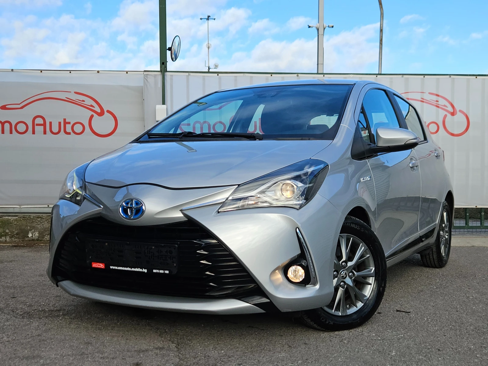 Toyota Yaris 1.5HYBRID/BLACK FRIDAY/LED/NAVI/БЛУТУТ/EURO 6B/ТОП - изображение 7