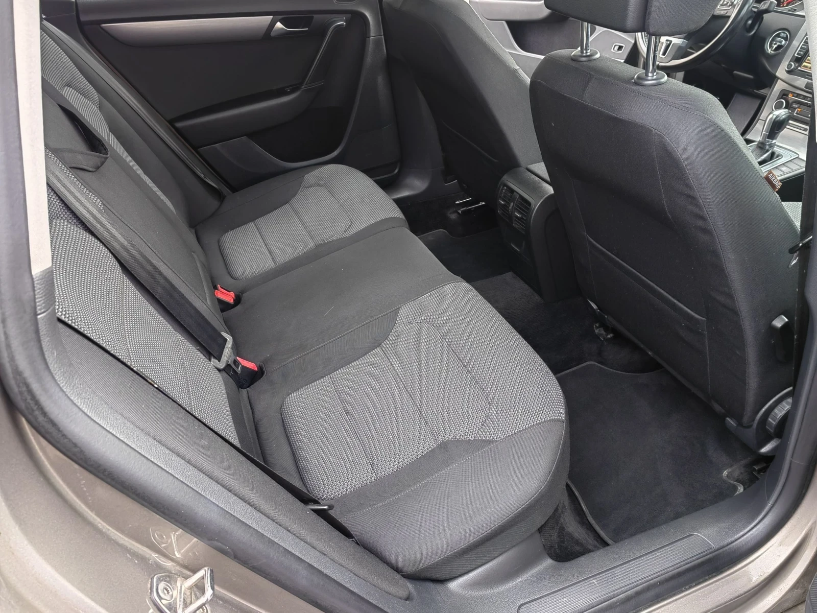 VW Passat 2.0TDI 140 | Mobile.bg � ����������� 11