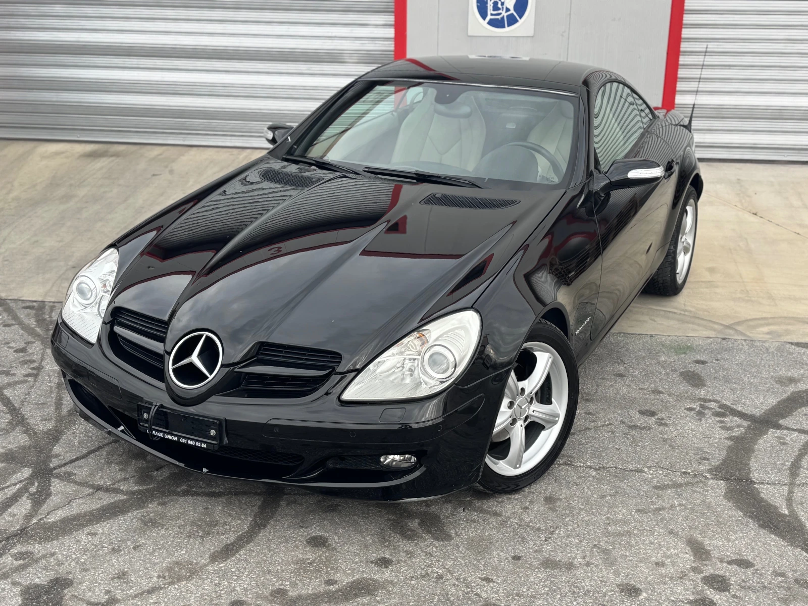 Mercedes-Benz SLK 200 Kompressor, снимка 2 - Автомобили и джипове - 53928322