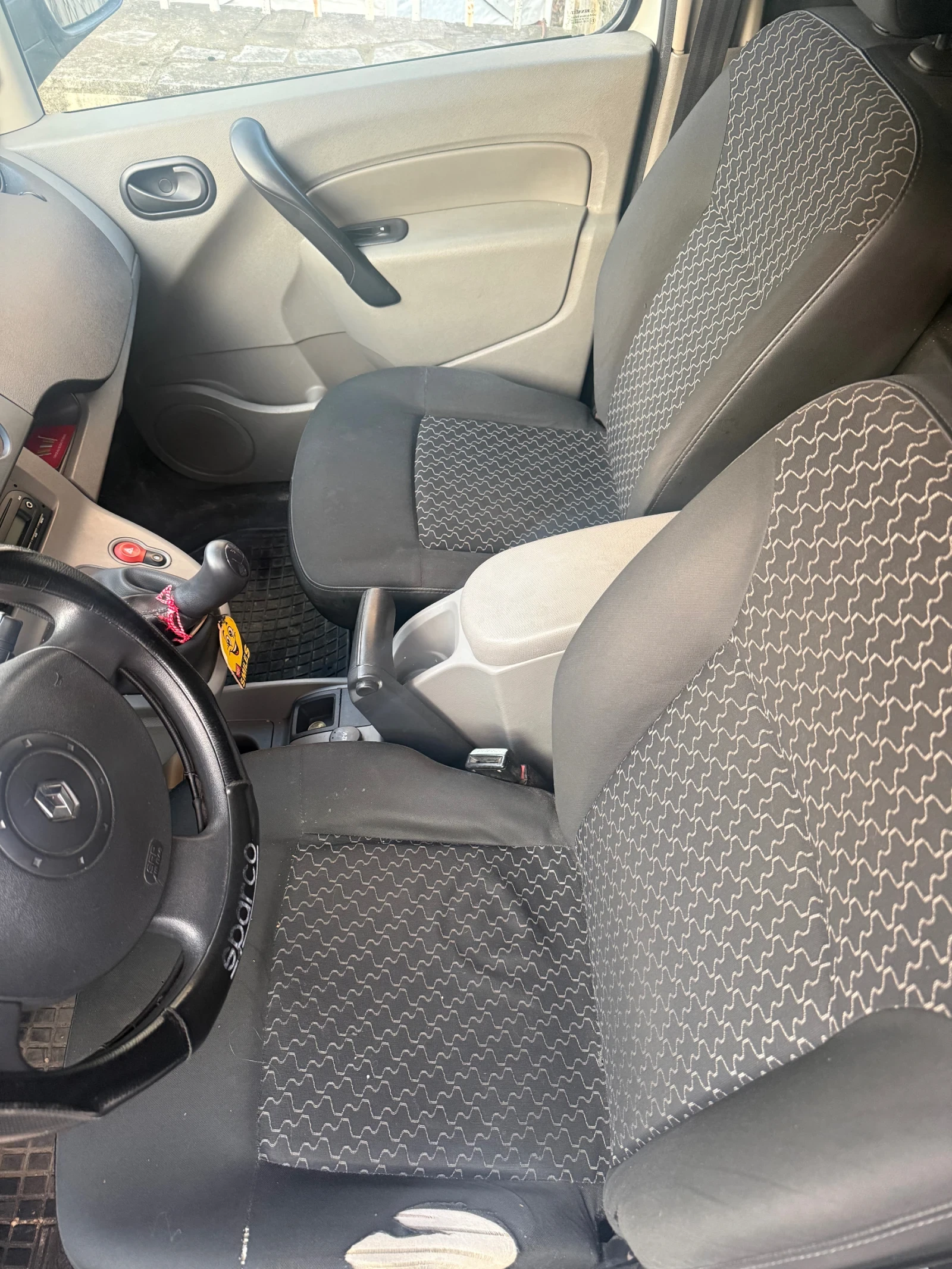 Renault Kangoo, снимка 5 - Автомобили и джипове - 53967856