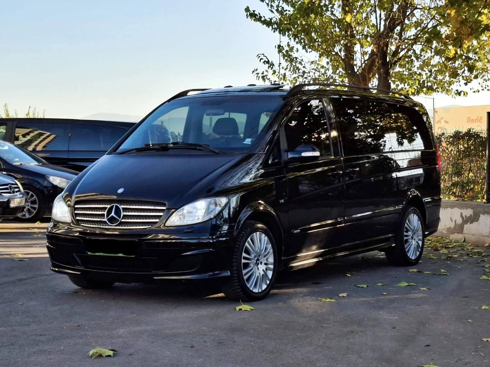 Mercedes-Benz Viano 3.0CDI , снимка 3 - Автомобили и джипове - 53989032