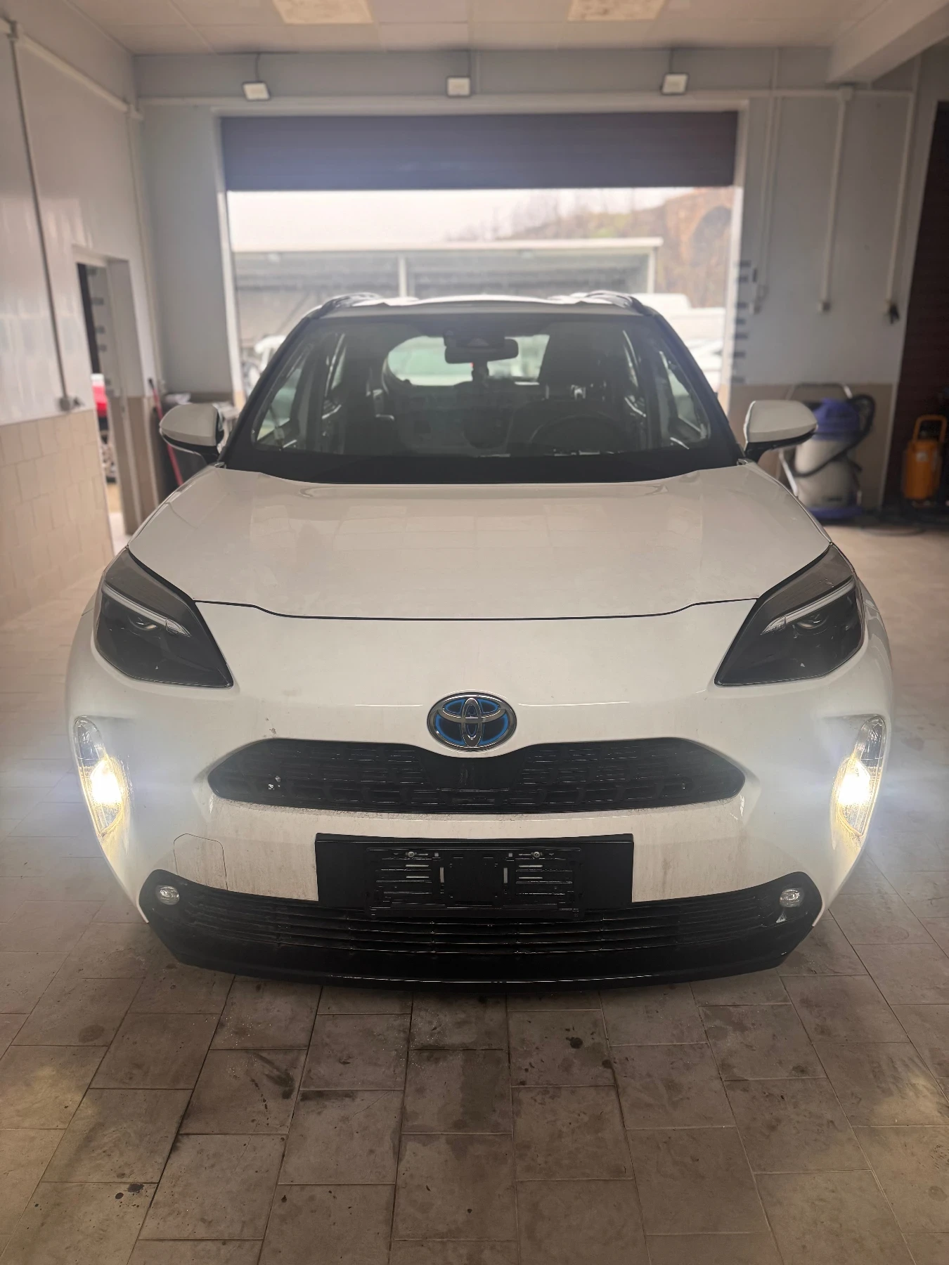 Toyota Yaris Cross 1.5 HYBRID  XM15A НА ЧАСТИ, снимка 5 - Автомобили и джипове - 53997857