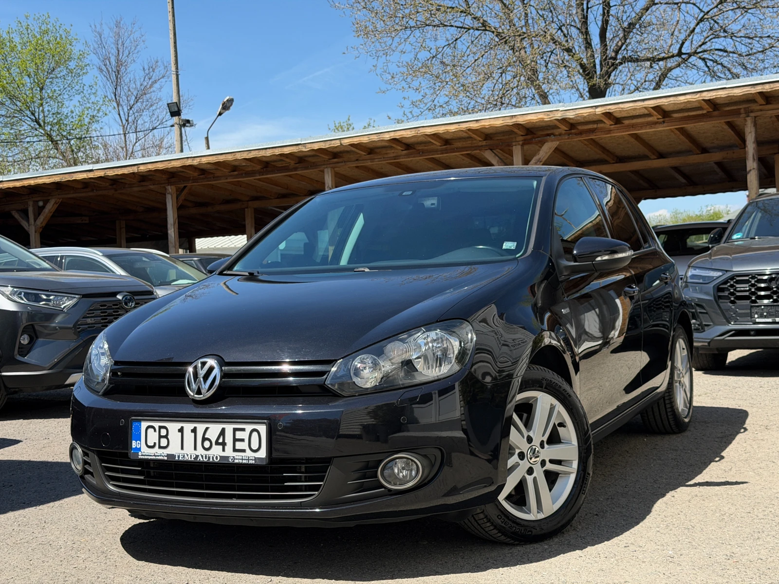 VW Golf 2.0TDI* DSG* СЕРВИЗНА КНИЖКА С ПЪЛНА ИСТОРИЯ 