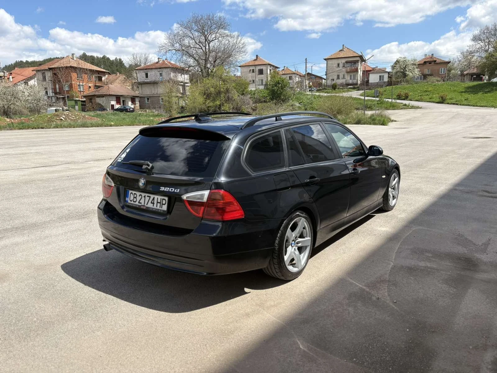BMW 320, снимка 2 - Автомобили и джипове - 54394780