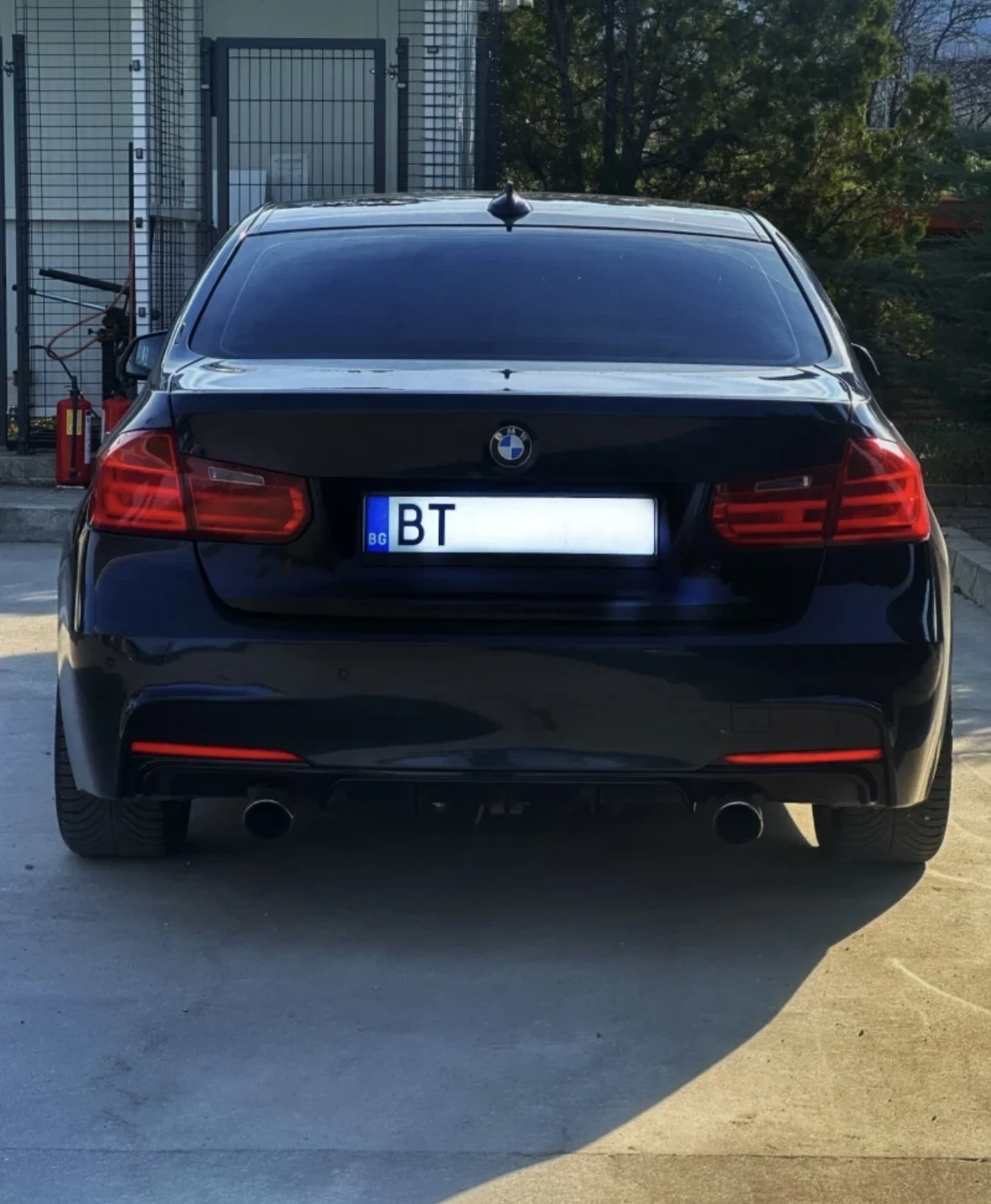 BMW 320, снимка 2 - Автомобили и джипове - 54490922