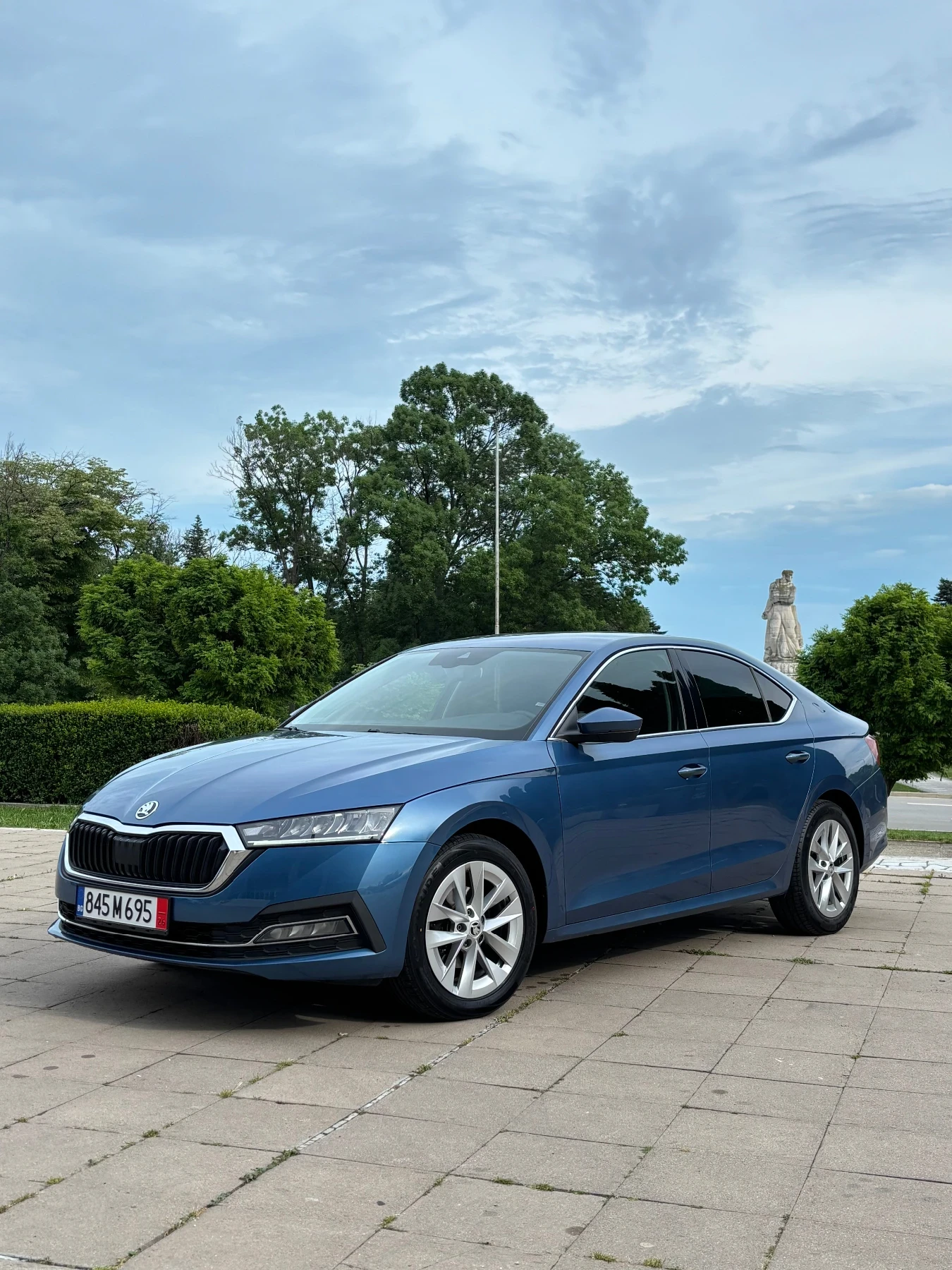 Skoda Octavia 2.0 TDI DIGITAL DISTRONIC CAMERA CARPLAY 