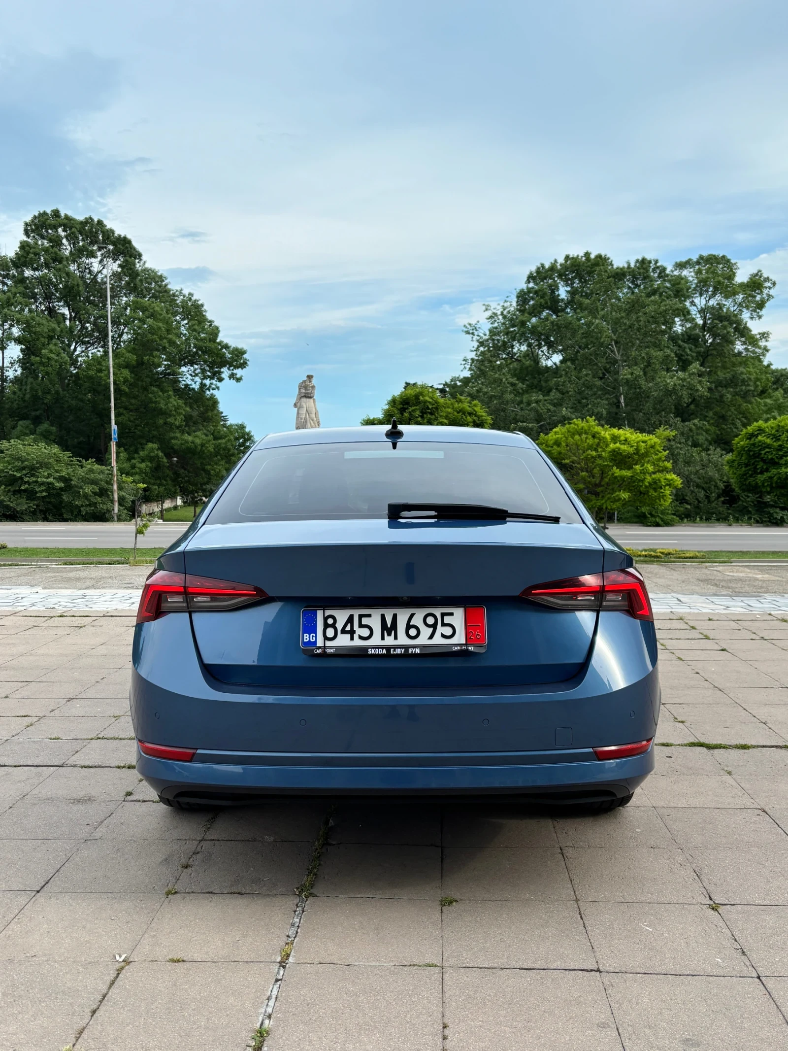 Skoda Octavia 2.0 TDI DIGITAL DISTRONIC CAMERA CARPLAY , снимка 7 - Автомобили и джипове - 54742690