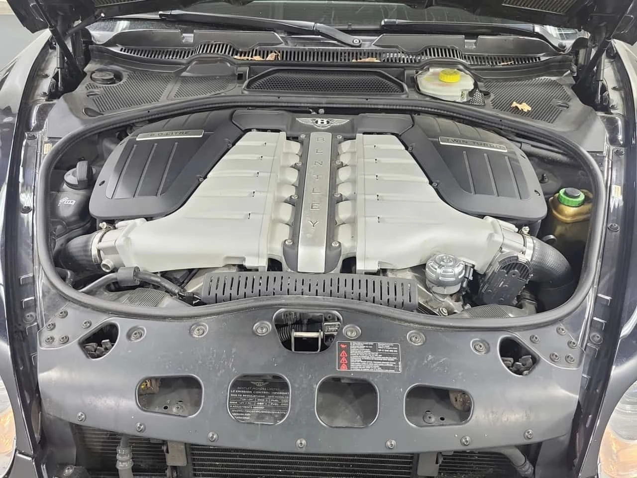 Bentley Continental gt * 2DR CPE * CARFAX * ���� �� �� | Mobile.bg � ����������� 16