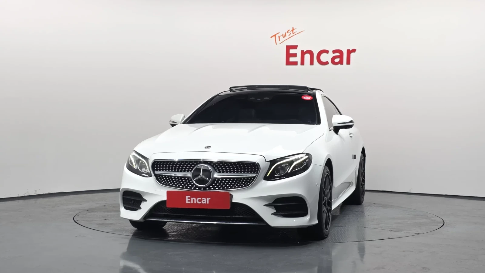Mercedes-Benz E 400 COUPE | Burmester| Подгрев/Обдух | 360 | HUD, снимка 3 - Автомобили и джипове - 54782221