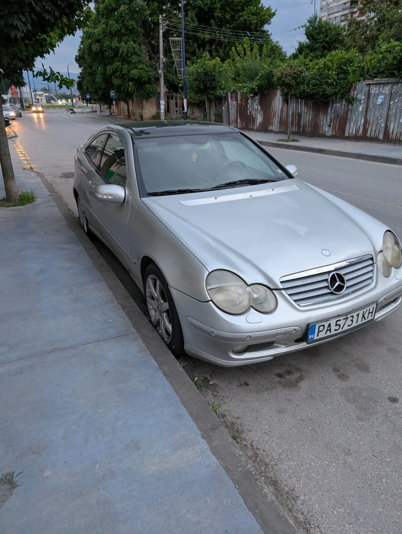 Mercedes-Benz C 200 Compressor 