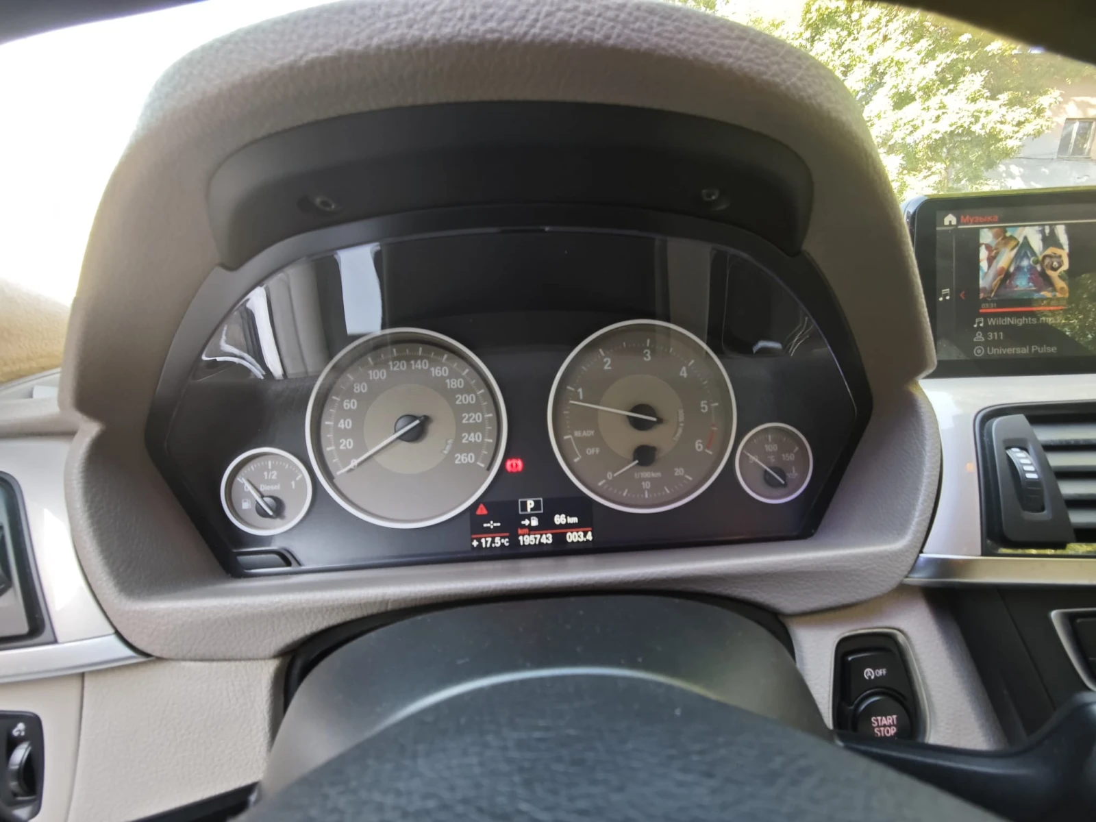 BMW 320 d М-pack, снимка 13 - Автомобили и джипове - 55251484