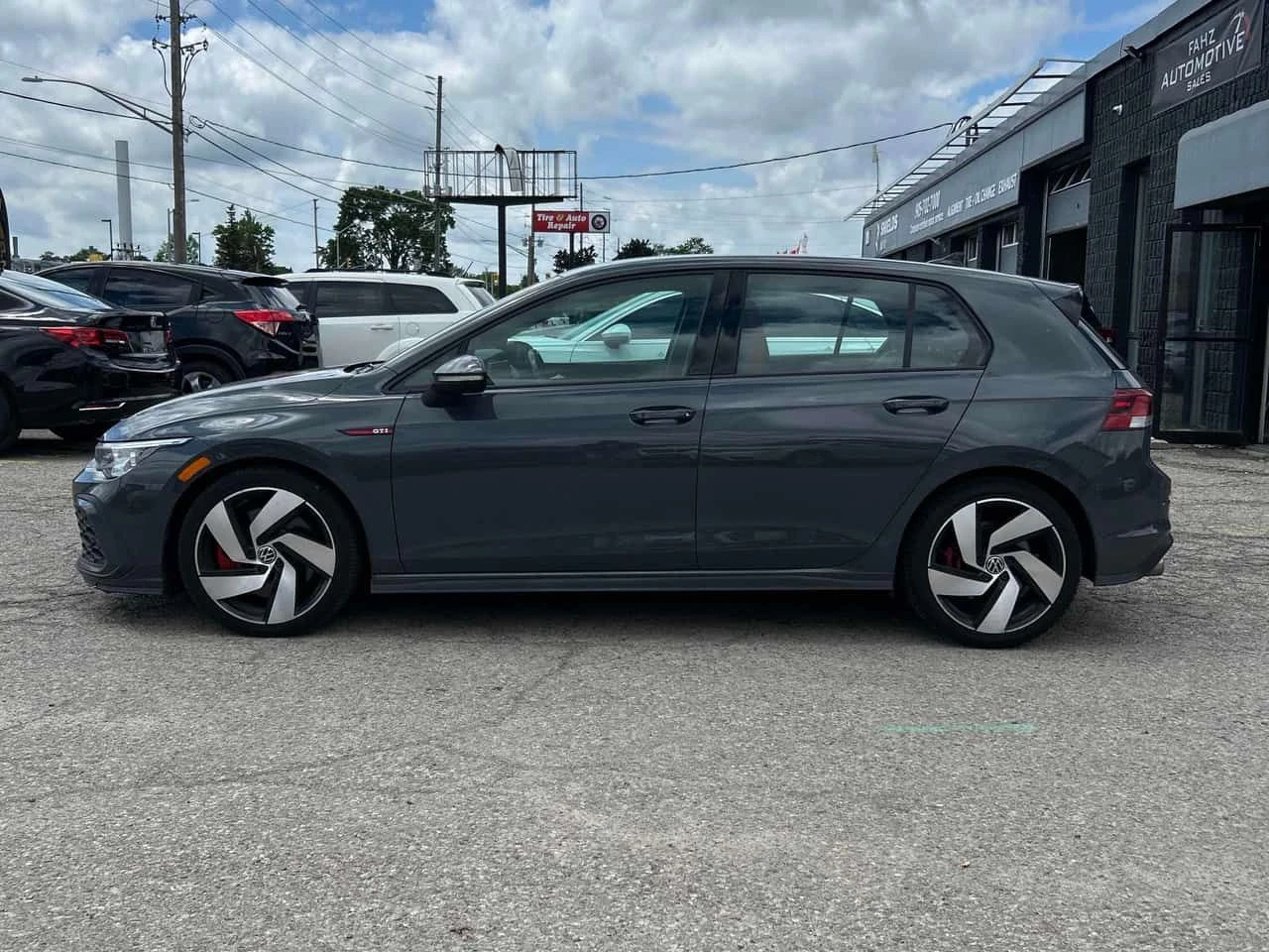 VW Golf GTI Autobahn | CARFAX | АВТОКРЕДИТ, снимка 3 - Автомобили и джипове - 55598587