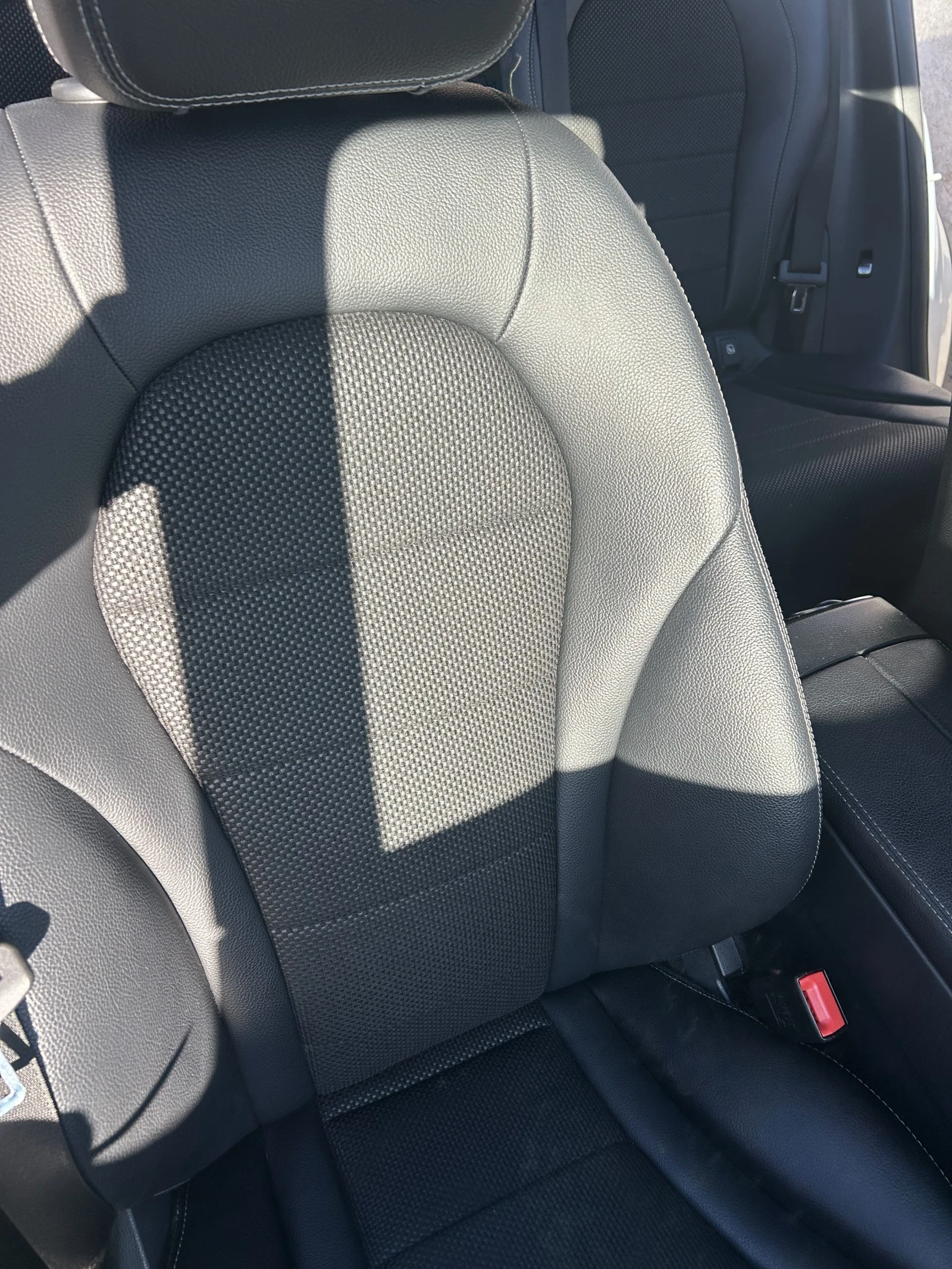 Mercedes-Benz GLC 250, снимка 7 - Автомобили и джипове - 55881109
