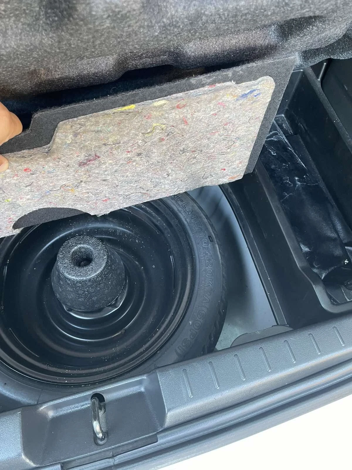 Toyota Yaris, снимка 9 - Автомобили и джипове - 56191900