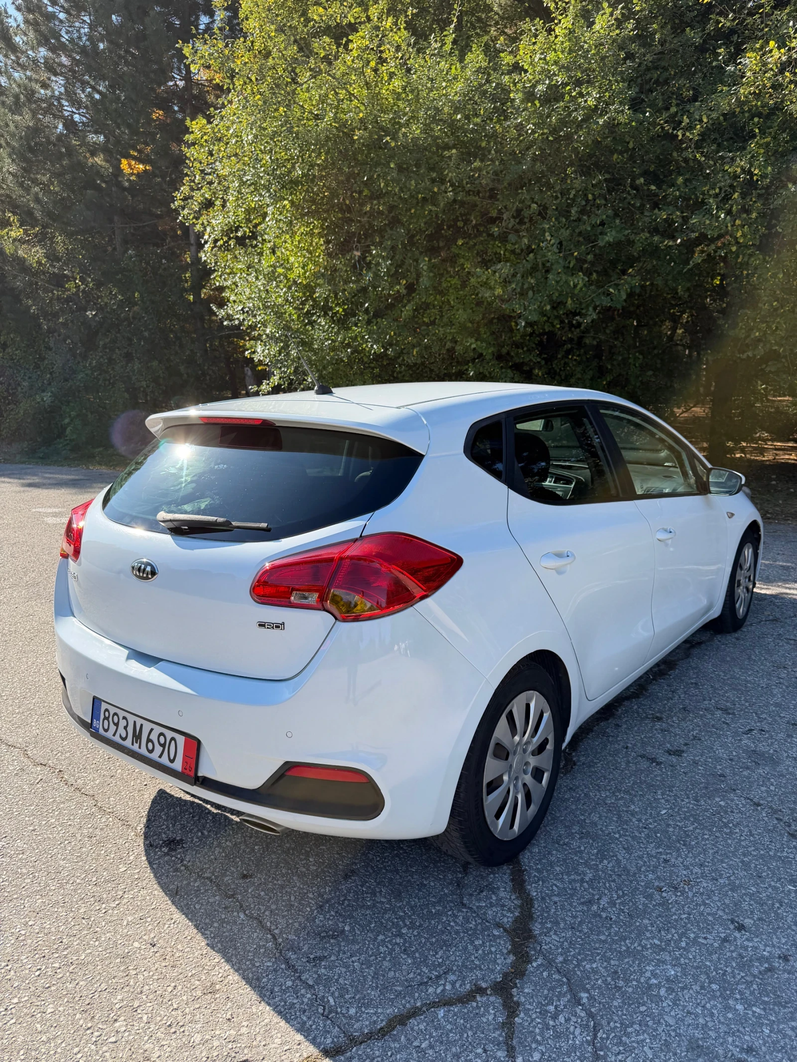 Kia Ceed 1.4crdi, снимка 4 - Автомобили и джипове - 56594624