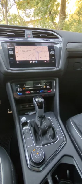 VW Tiguan R-Line/360/XL/Black  /ОБДУХВАНЕ/7МЕСТА#, снимка 13