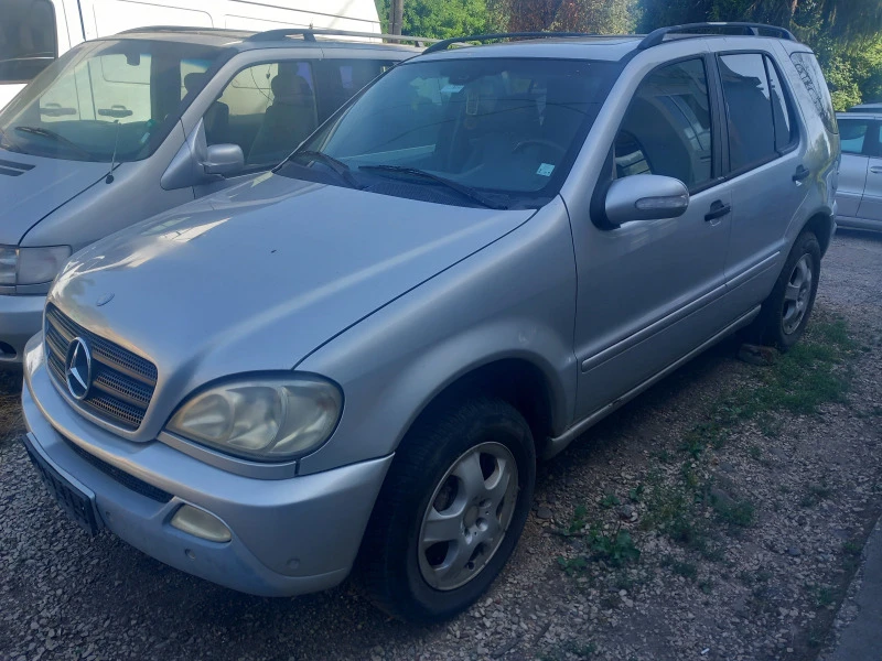 Mercedes-Benz ML 270 Cdi, снимка 2 - Автомобили и джипове - 47529535