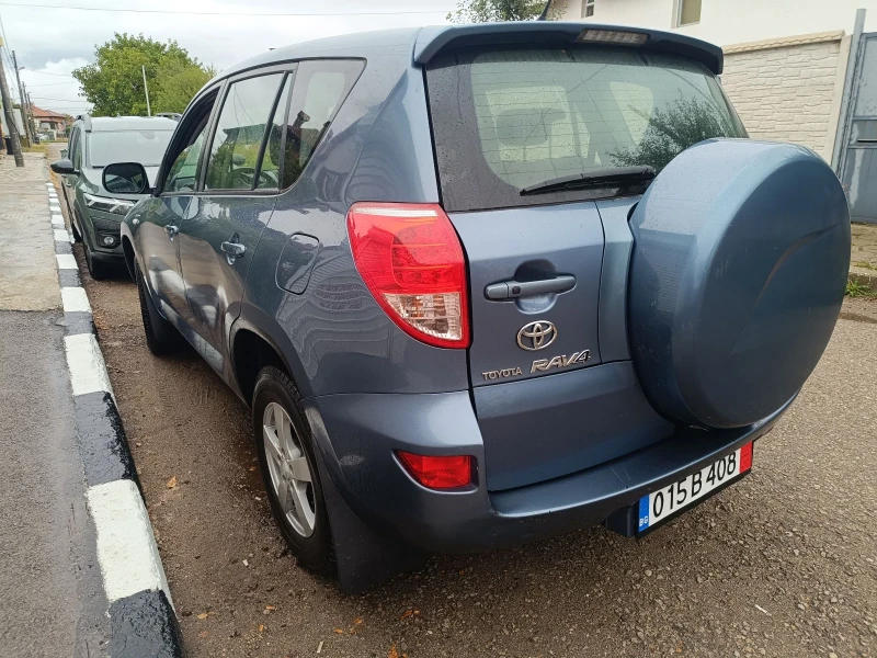 Toyota Rav4 2.2 D4D 136к.с/2006г., снимка 5 - Автомобили и джипове - 47394058