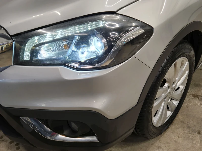 Suzuki SX4 S-Cross, снимка 15 - Автомобили и джипове - 47962230