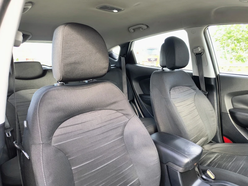 Hyundai IX35 1.7- FACELIFT 6 ск, снимка 13 - Автомобили и джипове - 50449989