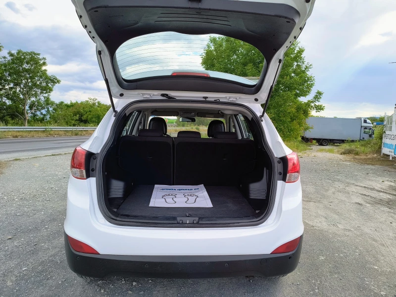 Hyundai IX35 1.7- FACELIFT 6 ск, снимка 8 - Автомобили и джипове - 50449989