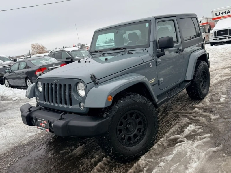 Jeep Wrangler * SAHARA* 2DR* AUTO* AWD* 1 ОWNER, снимка 3 - Автомобили и джипове - 53214590