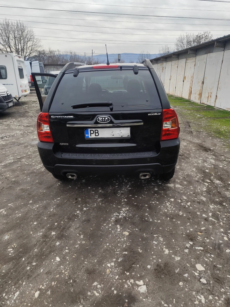 Kia Sportage Бензин/газ, снимка 4 - Автомобили и джипове - 53476367