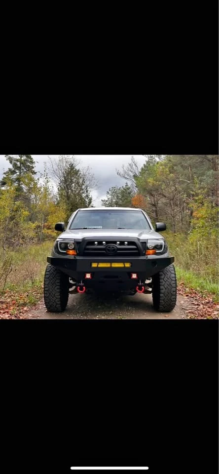 Toyota Tacoma * * Access Cab* * V8 AWD* * Video* * 