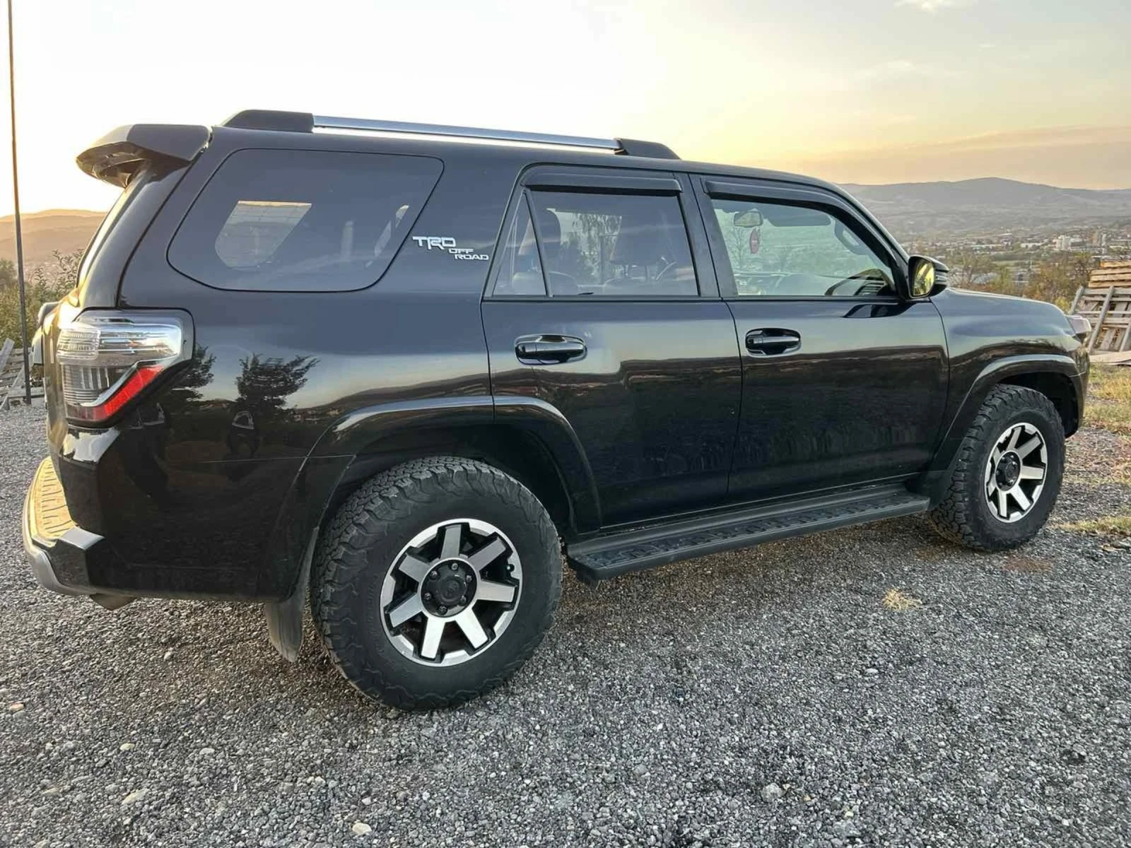 Toyota 4runner 4.0 TRD OFF ROAD LPG - изображение 2