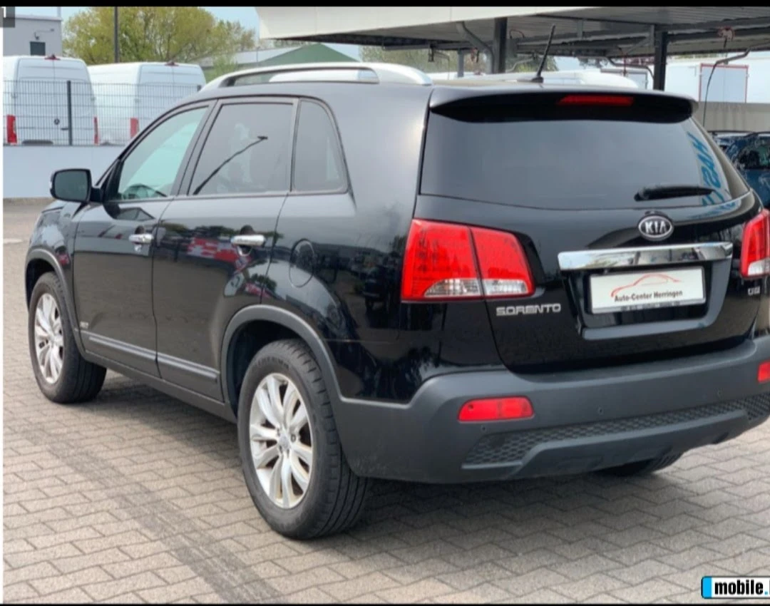 Kia Sorento 2.2 CRDi AWD - изображение 4