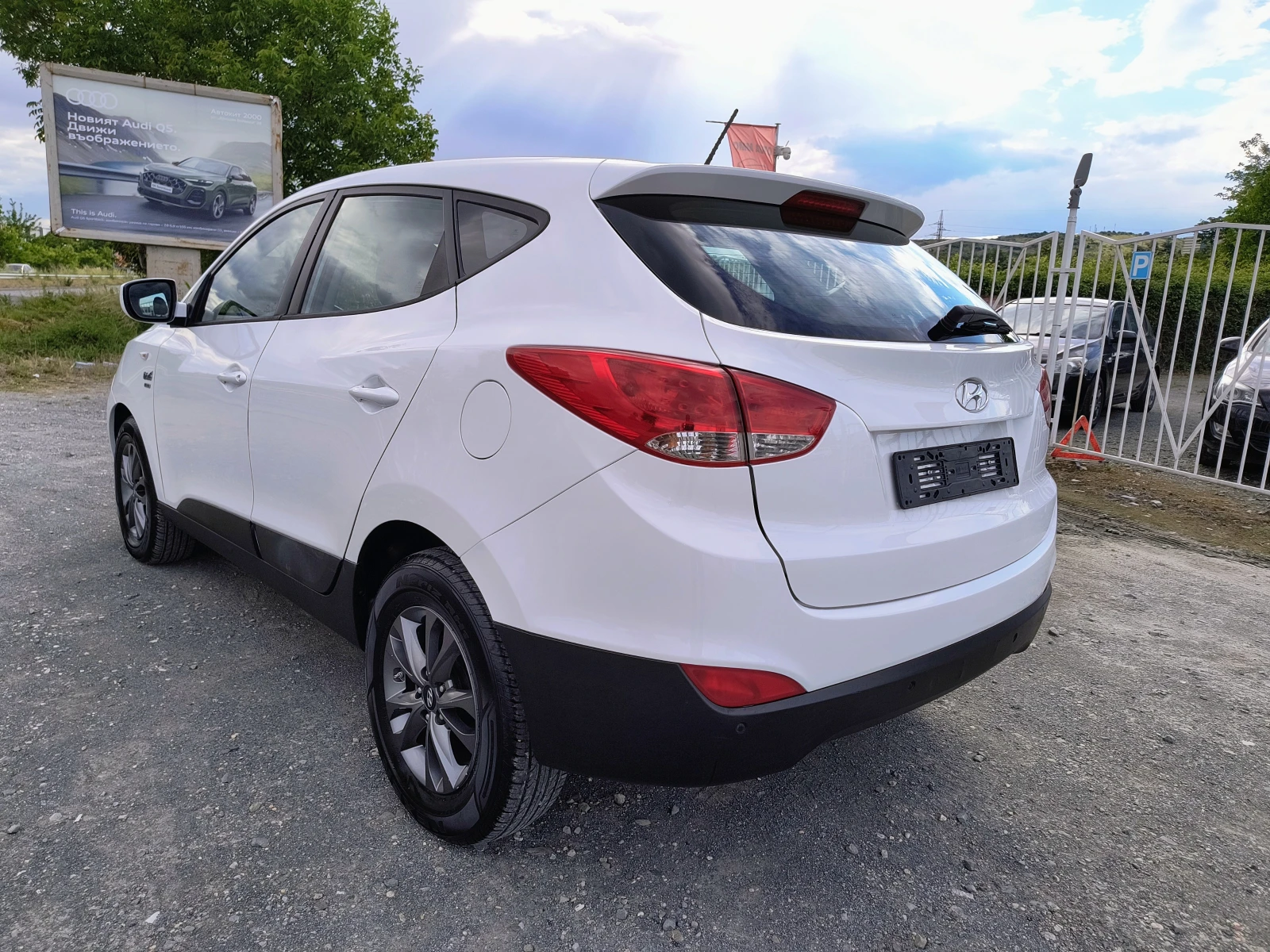 Hyundai IX35 1.7-116 КС FACELIFT 6 ск - изображение 7