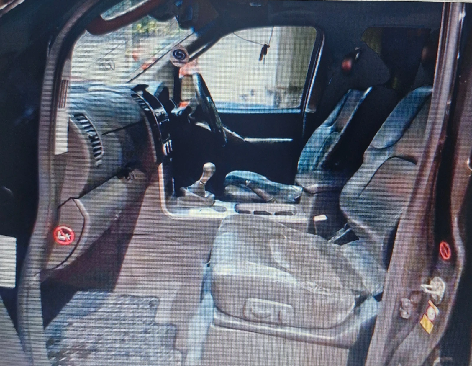 Nissan Navara 2.5 dCI Aventura  - изображение 6