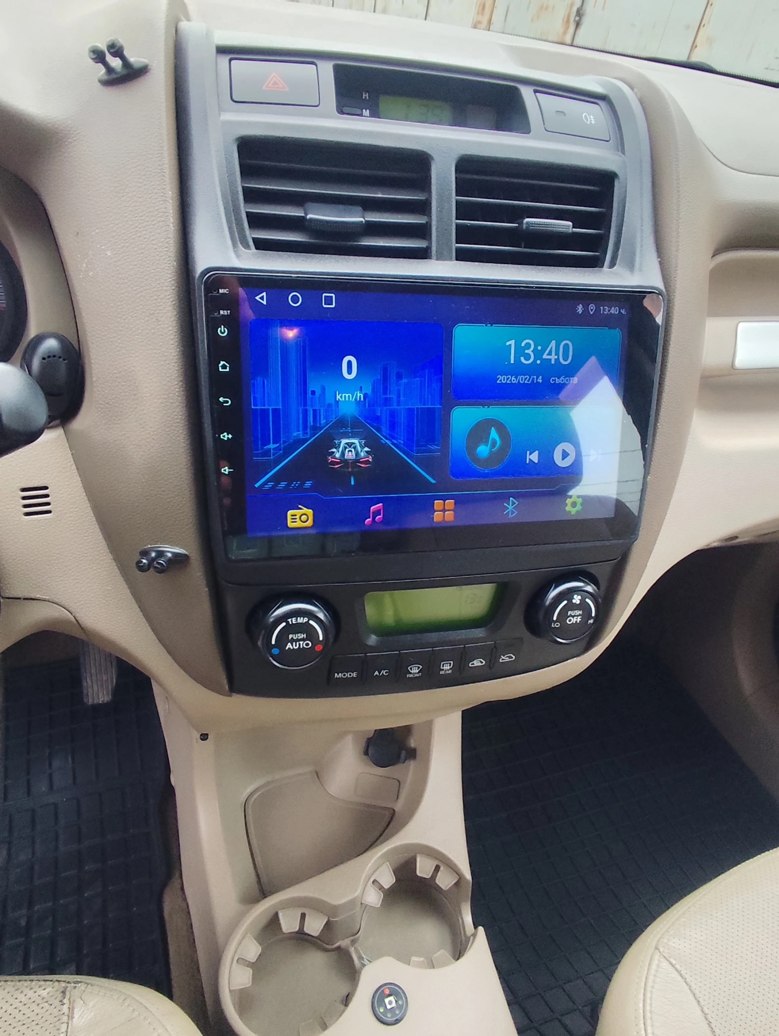 Kia Sportage Бензин/газ, снимка 13 - Автомобили и джипове - 53476367