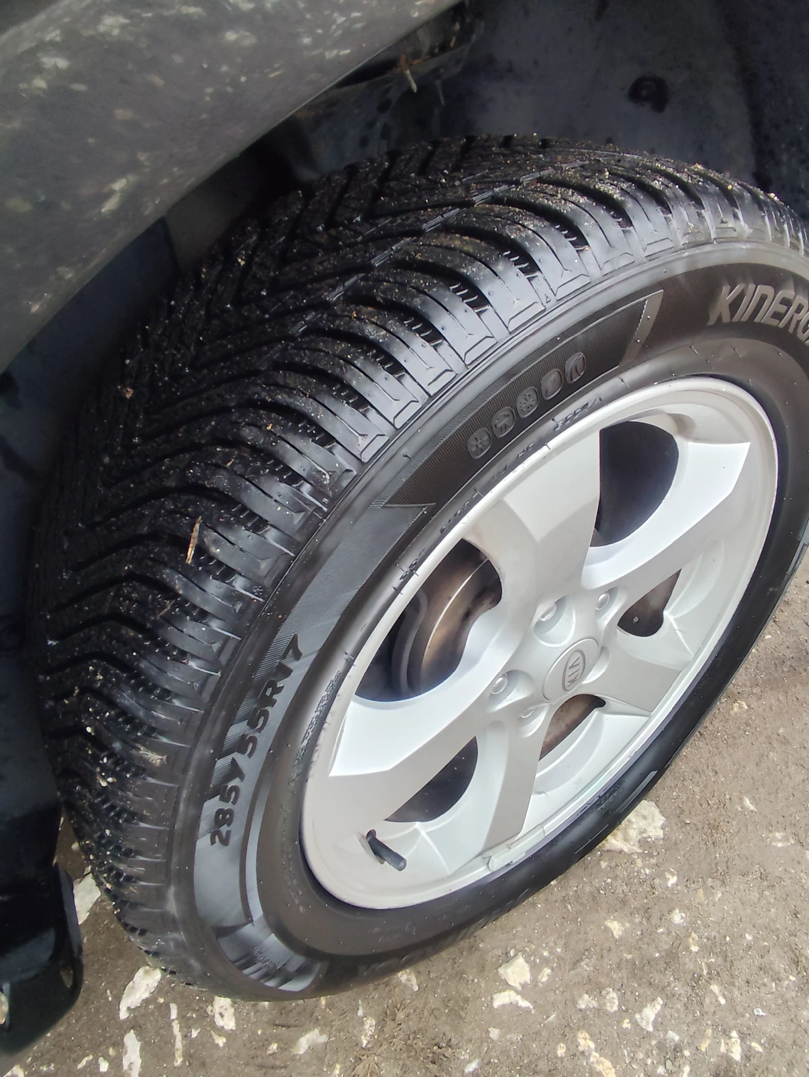 Kia Sportage Бензин/газ, снимка 16 - Автомобили и джипове - 53476367