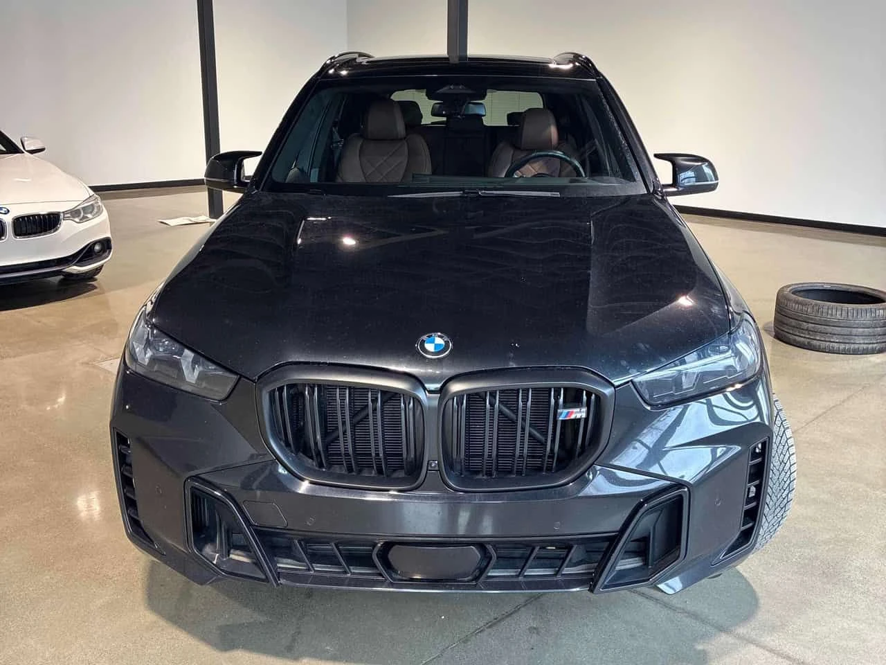 BMW X5 * M60i xDrive * ДИСТРОНИК * 360 * H/K * ОБДУХВАНЕ, снимка 6 - Автомобили и джипове - 54034649
